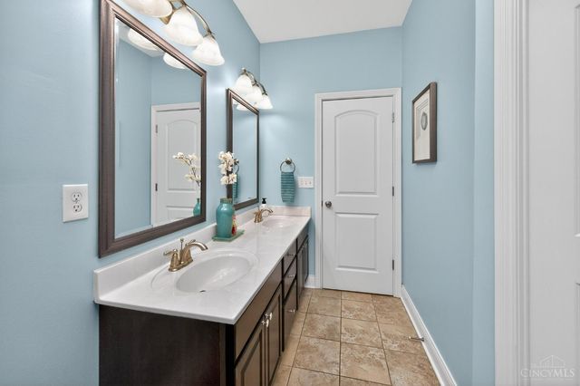 1361 Mills Of Miami Boulevard, Miami Twp, OH 45150