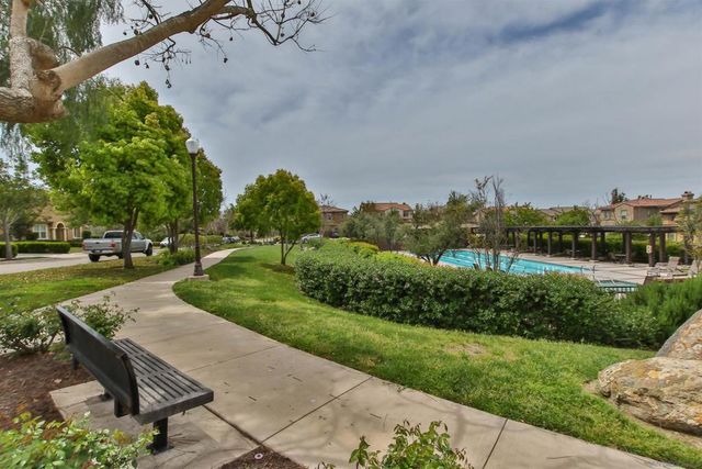 16205 Camden Cir, San Diego, CA 92127