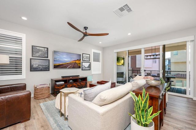 16205 Camden Cir, San Diego, CA 92127