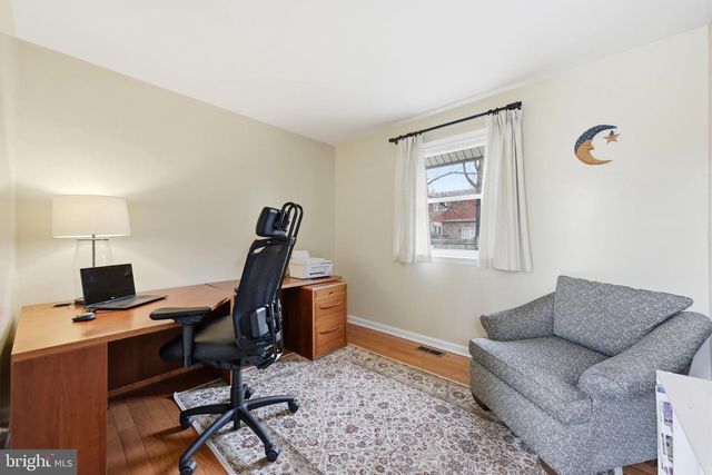 1023 RED OAK DR, Cherry Hill, NJ 08003