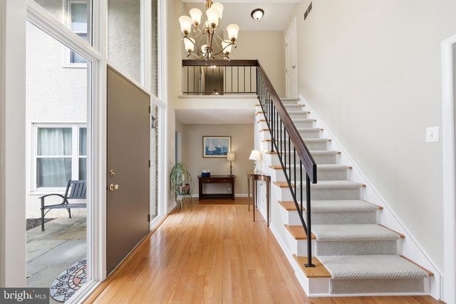 1023 RED OAK DR, Cherry Hill, NJ 08003