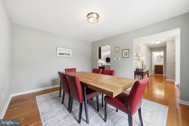 1023 RED OAK DR, Cherry Hill, NJ 08003