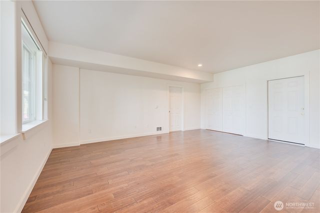 17340 Maple Lane, La Conner, WA 98257
