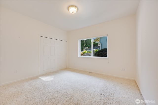 17340 Maple Lane, La Conner, WA 98257