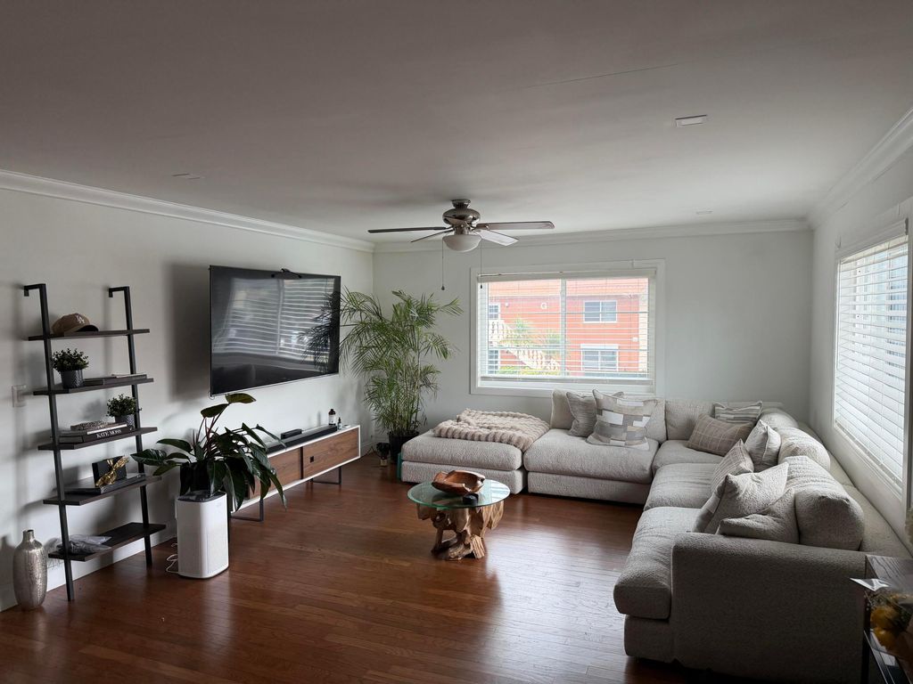 9 NE 19th Court 212c, Wilton Manors, FL 33305