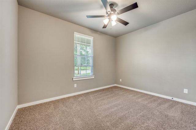 706 Turner Street, Wolfe City, TX 75496