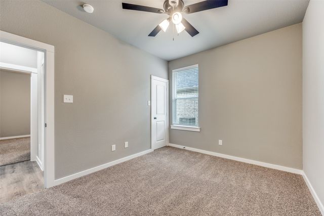 706 Turner Street, Wolfe City, TX 75496