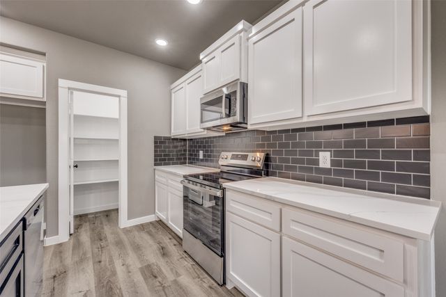 706 Turner Street, Wolfe City, TX 75496