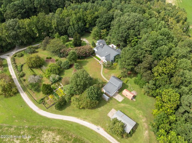 7464 Nc 43 N, Macclesfield, NC 27852