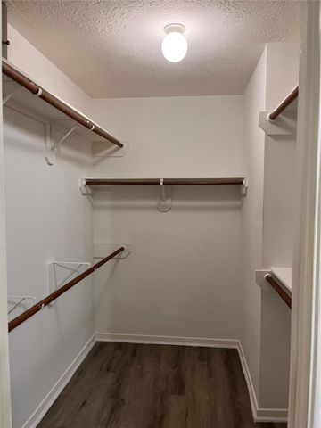 10910 Thorncliff Drive, Humble, TX 77396