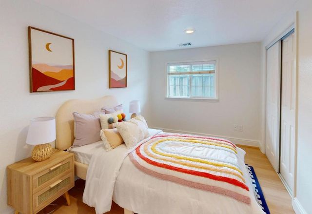 696 Lakehaven Drive, Sunnyvale, CA 94089