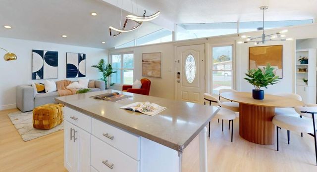 696 Lakehaven Drive, Sunnyvale, CA 94089