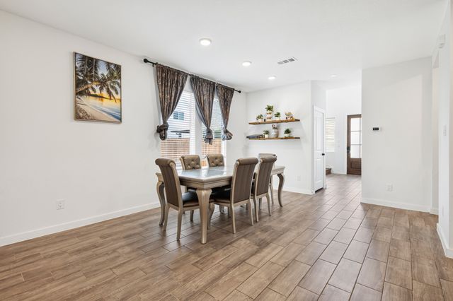 4539 Hogans Alley Drive, Arlington, TX 76001