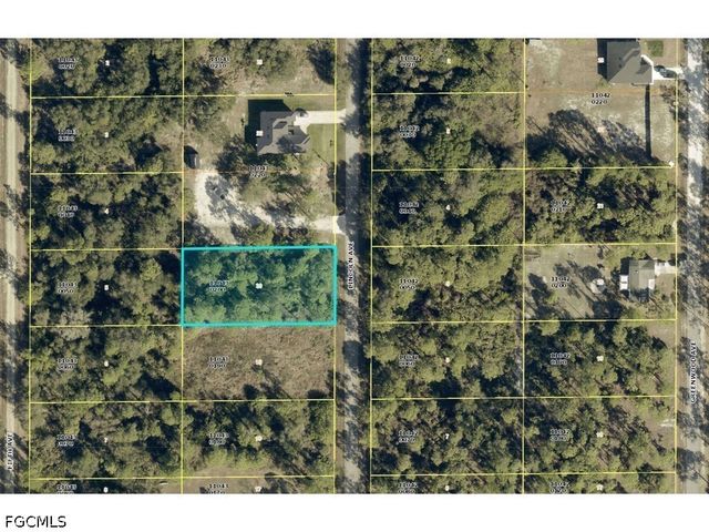 1515 Lincoln AVE, Lehigh Acres, FL 33972
