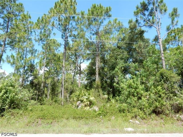 1515 Lincoln AVE, Lehigh Acres, FL 33972