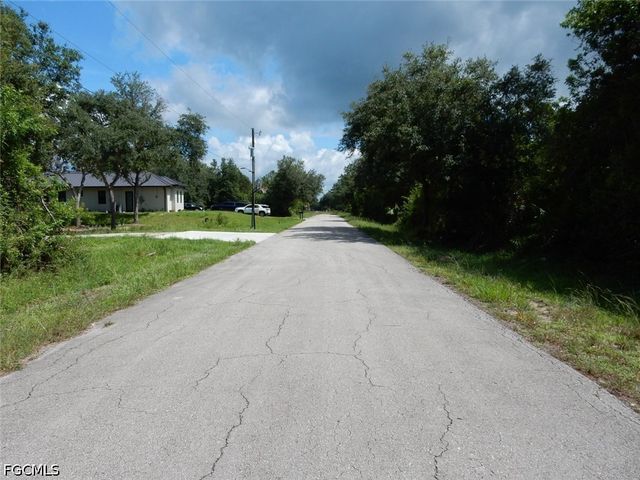 1515 Lincoln AVE, Lehigh Acres, FL 33972