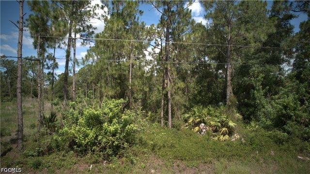 1515 Lincoln AVE, Lehigh Acres, FL 33972