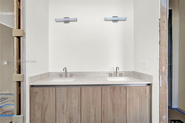 1501 SW 21st St, Miami, FL 33145