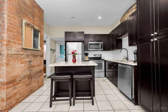 3309 Epworth Avenue, Cincinnati, OH 45211
