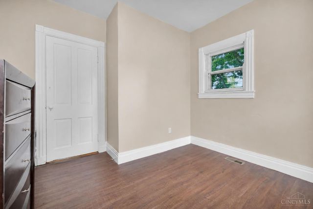 3309 Epworth Avenue, Cincinnati, OH 45211