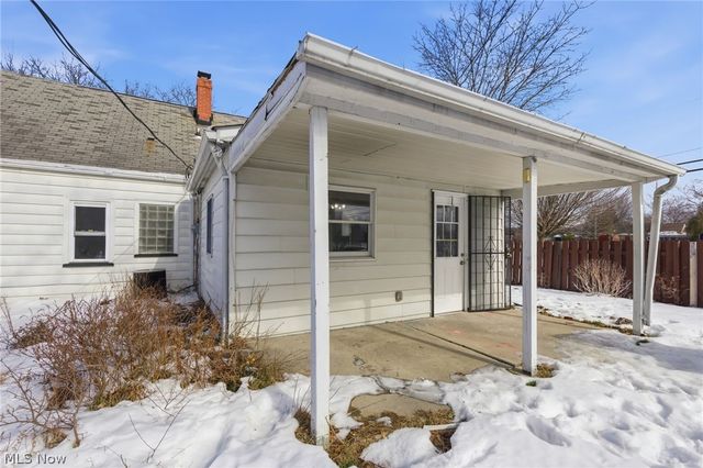 27190 Zeman Avenue, Euclid, OH 44132