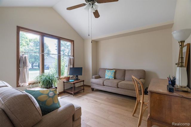 6821 Carriage Creek Drive, Washington, MI 48094