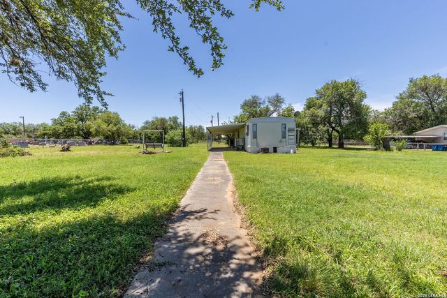 7667 Real, San Antonio, TX 78263