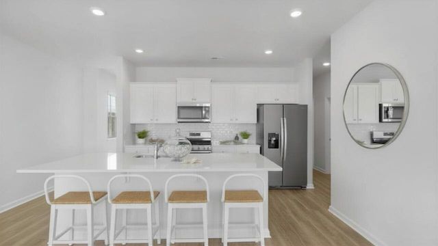 219 Longbeard Drive, Summerville, SC 29483