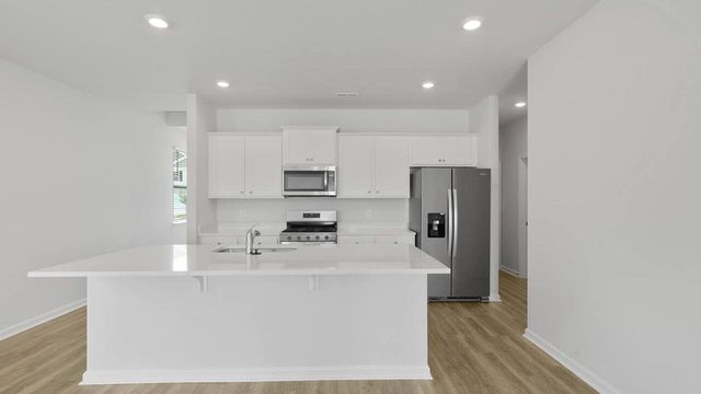 219 Longbeard Drive, Summerville, SC 29483