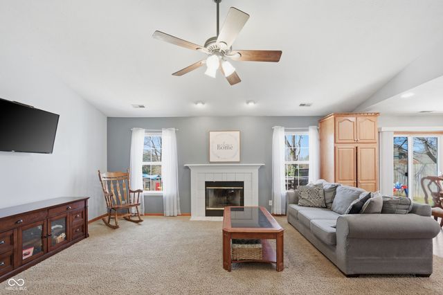 1568 Winding Creek Trail, Brownsburg, IN 46112