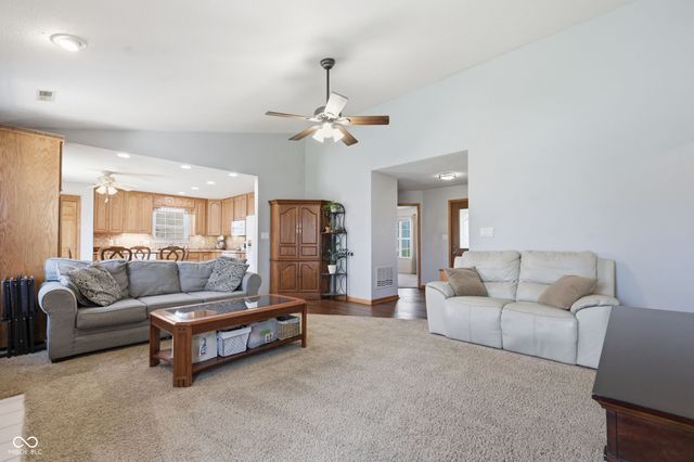 1568 Winding Creek Trail, Brownsburg, IN 46112