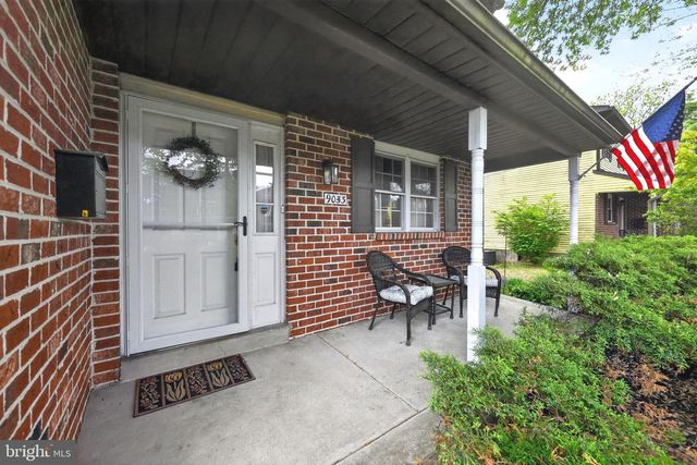 9033 LYKENS LN, Philadelphia, PA 19128