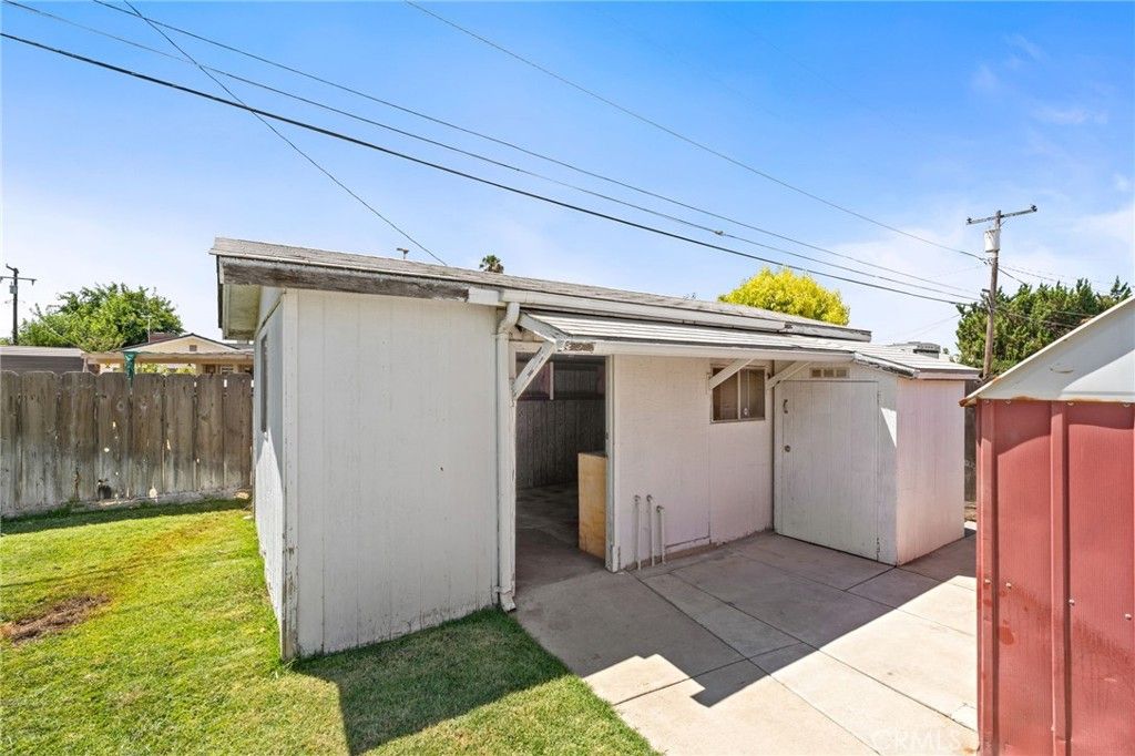 Image 32 of property listing at 467 Brimmer, Merced, CA 95341