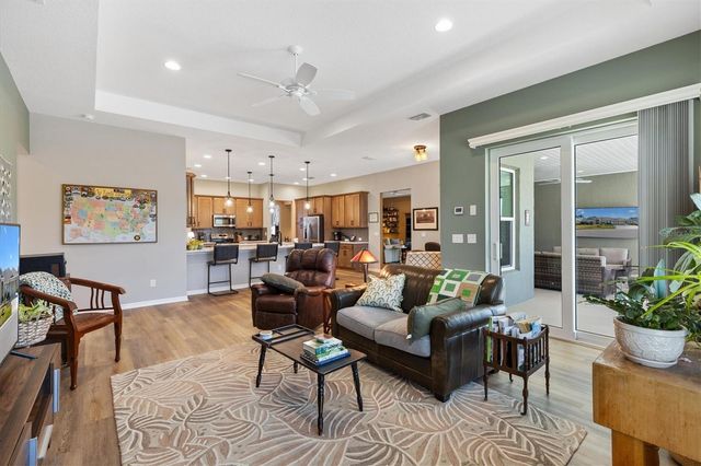 424 BEDMINSTER WAY, The Villages, FL 34762