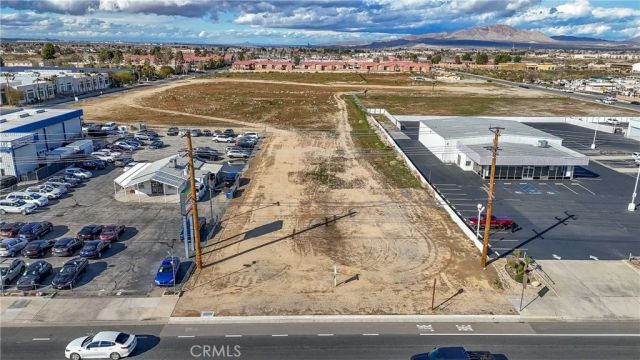 28 Palmdale, Victorville, CA 92392