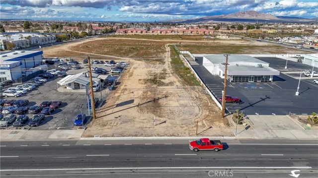 28 Palmdale, Victorville, CA 92392
