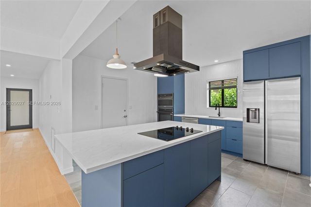 517 Palermo Ave, Coral Gables, FL 33134