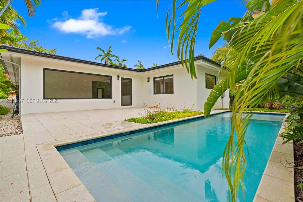 517 Palermo Ave, Coral Gables, FL 33134