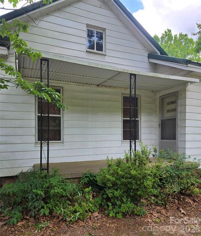 6400 Market Street, Charlotte, NC 28215
