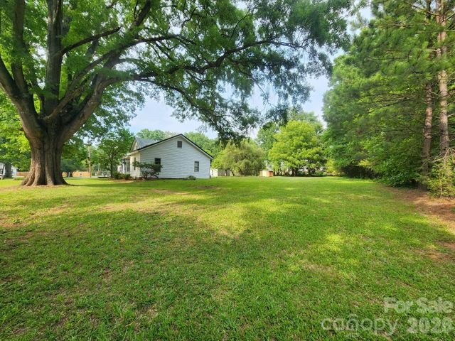 6400 Market Street, Charlotte, NC 28215