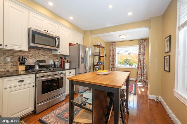 825 N 25TH ST, Philadelphia, PA 19130