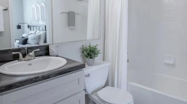 1212 James Jackson Parkway NW, Atlanta, GA 30318