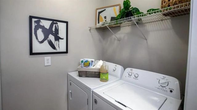 1212 James Jackson Parkway NW, Atlanta, GA 30318