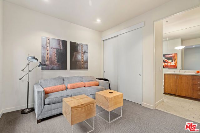 2207 Bowmont Drive, Beverly Hills, CA 90210