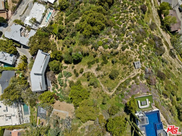 2207 Bowmont Drive, Beverly Hills, CA 90210