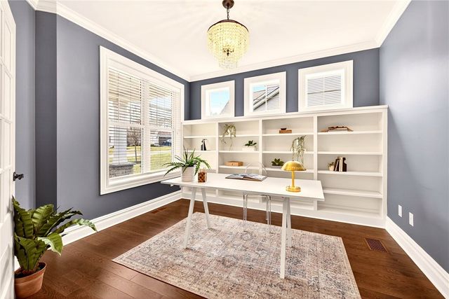 20 Greenpoint Trail, Pittsford, NY 14534