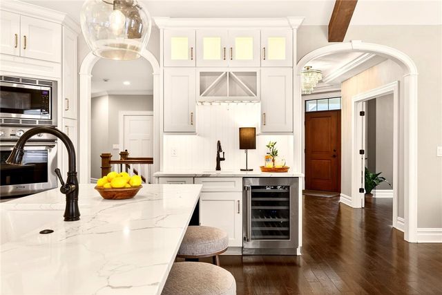 20 Greenpoint Trail, Pittsford, NY 14534