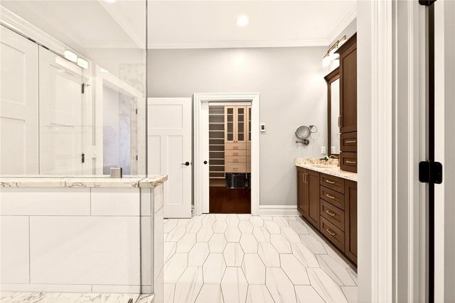 20 Greenpoint Trail, Pittsford, NY 14534