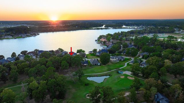 71 La Costa Drive, Montgomery, TX 77356