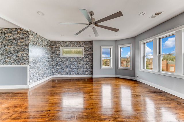 7759 S Constance Avenue, Chicago, IL 60649